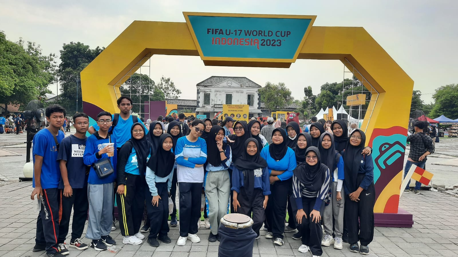 SMKN 7 Surakarta Ikut dalam Kirab Piala Dunia U-17