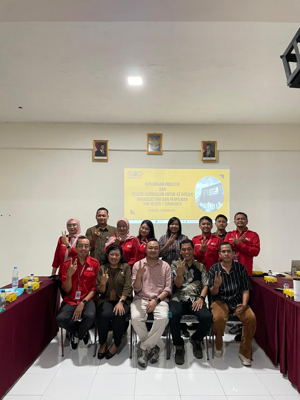 DISKUSI DI JFA & JI TV JOGJA
