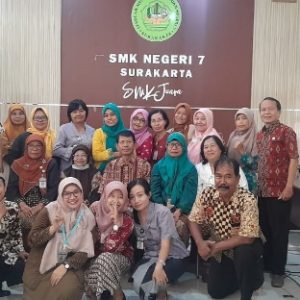Workshop Budaya Positif dan AI di SMK JUARA