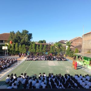 Literasi SMK JUARA ” Launching Buku Antologi Puisi”