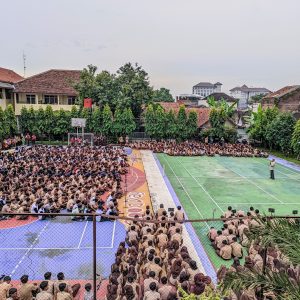 Sukses Gelar Jumat Literasi, SMKN 7 Surakarta Tingkatkan Kemampuan Public Speaking Siswa