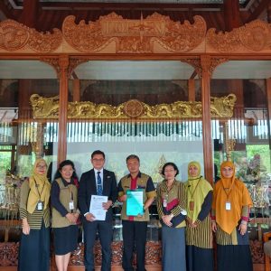 SEKALI MELANGKAH TIGA DUDIKA TERJALIN KERJASAMA